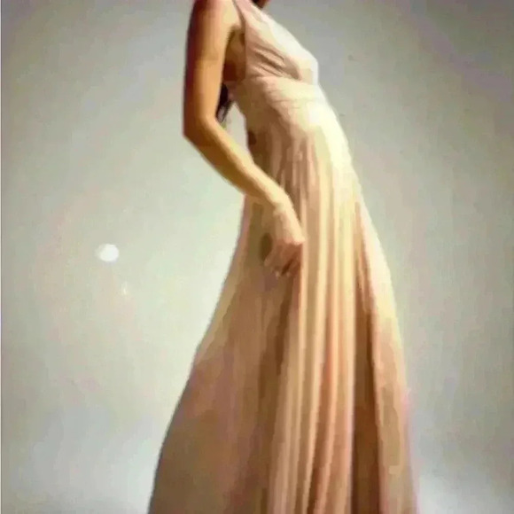 ASOS Design Bridesmaid Ruched Bodice Drape Maxi Dress In The  Color Blush Size 4 - Picture 4 of 10